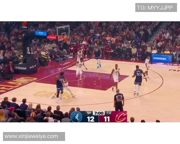 双星闪耀！爱德华兹对决米切尔 西部第四森林狼能否再擒骑士？